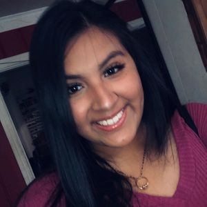 Meet your Posher, Leslie